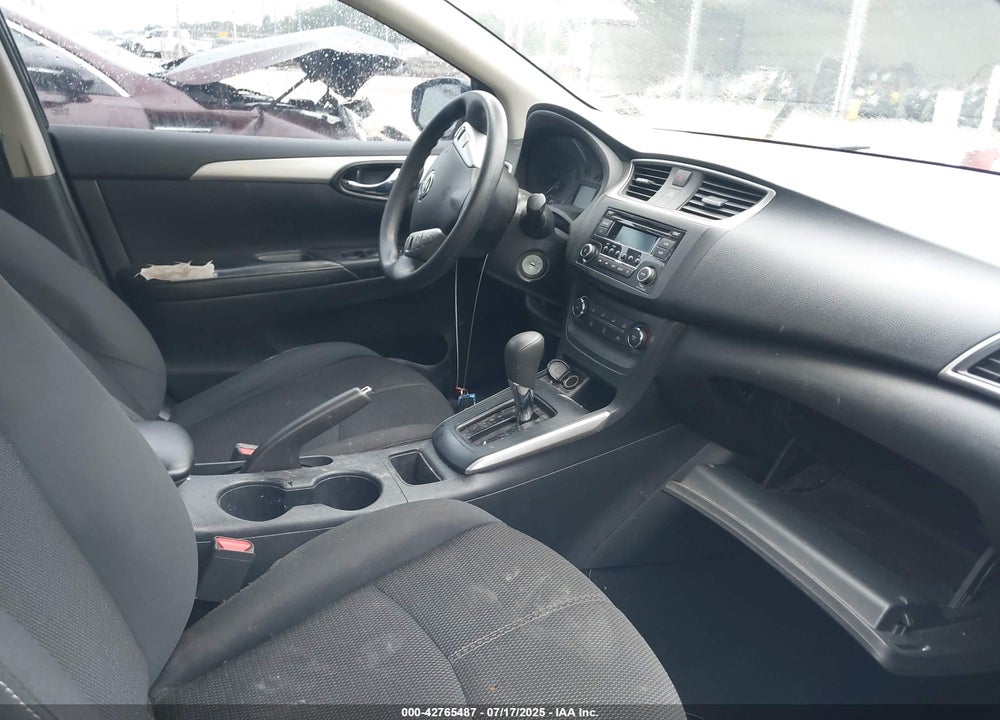 2017 NISSAN SENTRA VIN: 3N1AB7AP0HY301052