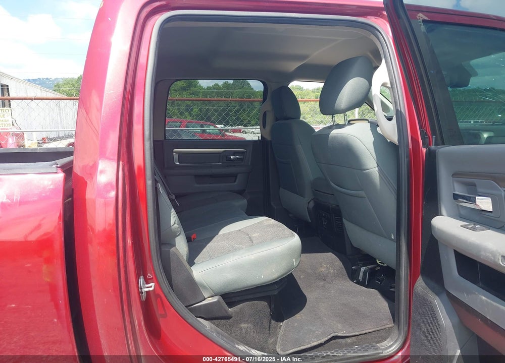 2015 RAM 1500 VIN: 1C6RR6LTXFS566614