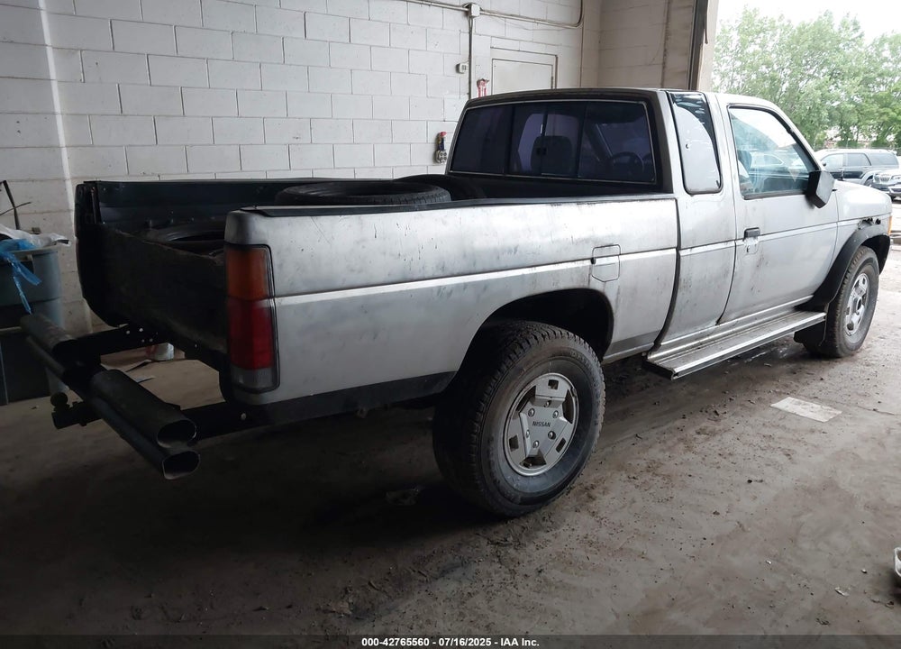 1986 NISSAN D21 VIN: JN6HD16Y0GW005830