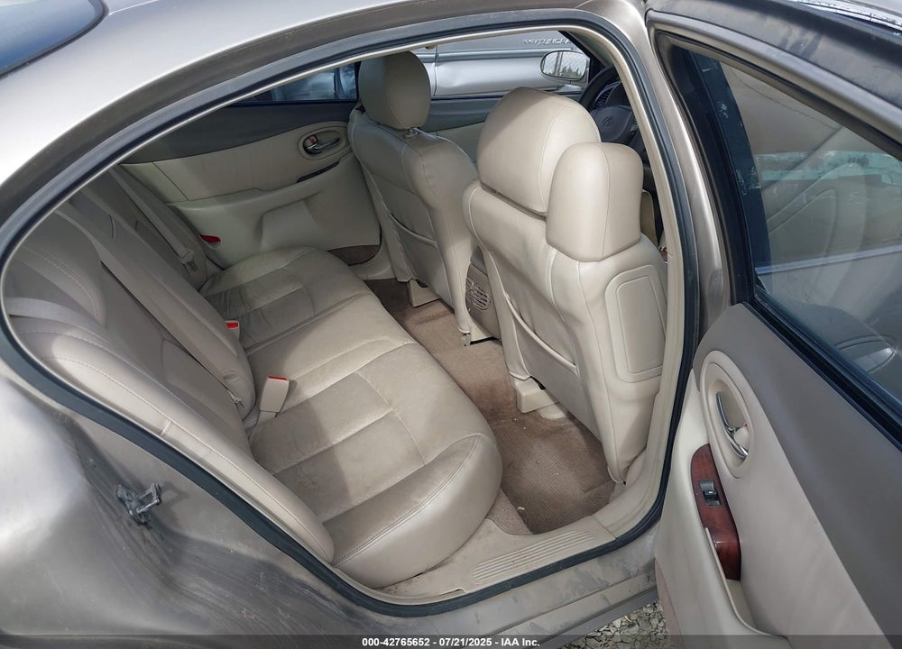 2001 OLDSMOBILE AURORA 3.5 VIN: 1G3GR64H414213213
