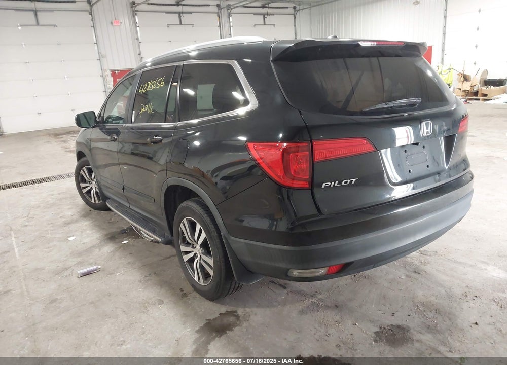 2018 HONDA PILOT VIN: 5FNYF5H54JB028286