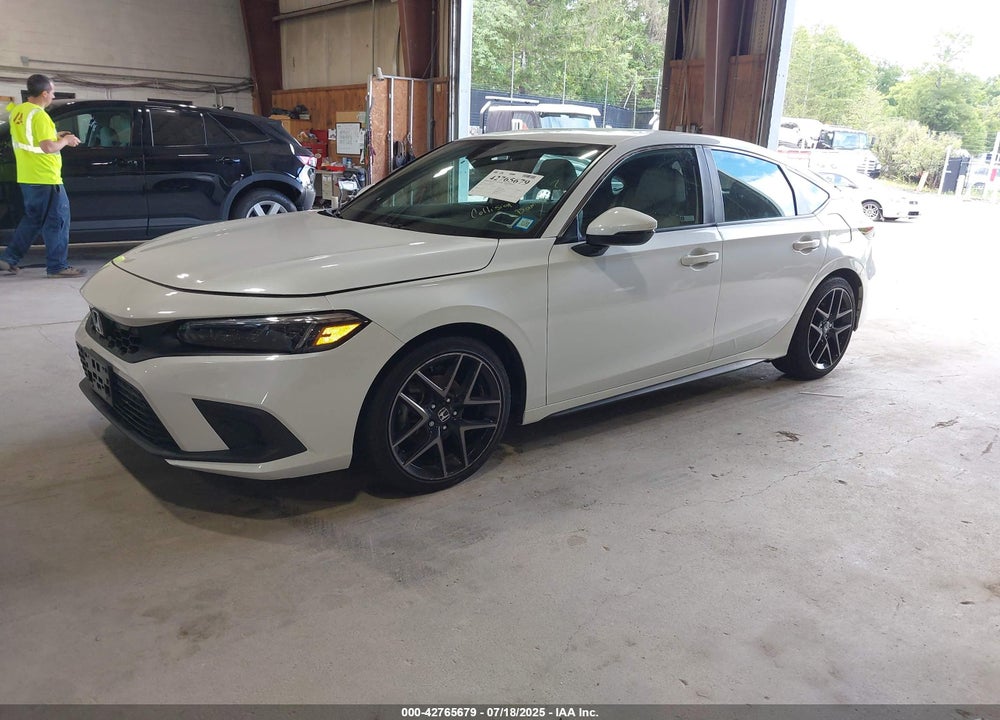2024 HONDA CIVIC VIN: 19XFL1H86RE003328
