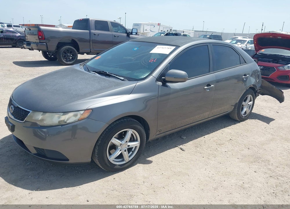 2013 KIA FORTE VIN: KNAFU4A21D5730320
