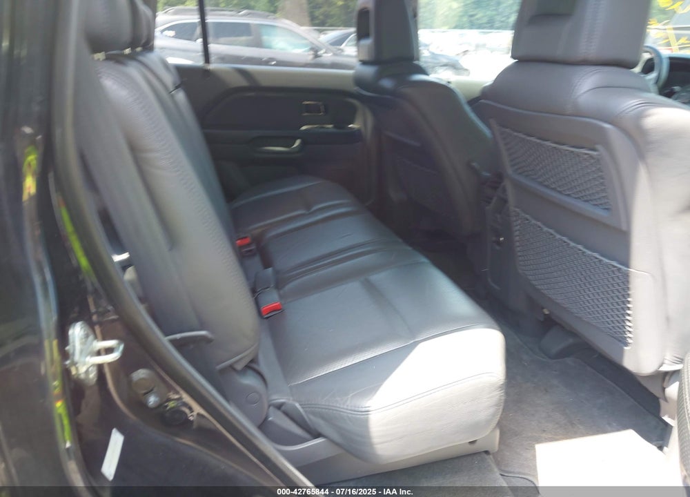 2004 HONDA PILOT EX-L VIN: 2HKYF18574H508045