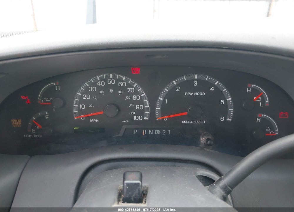 2001 FORD F-150 VIN: 1FTRW08L71KF51617