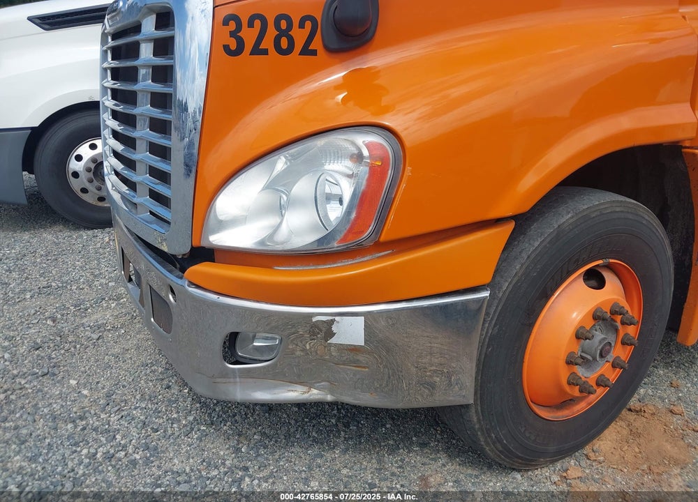 2017 FREIGHTLINER CASCADIA 125 VIN: 3AKJGEDV5HSJA2836