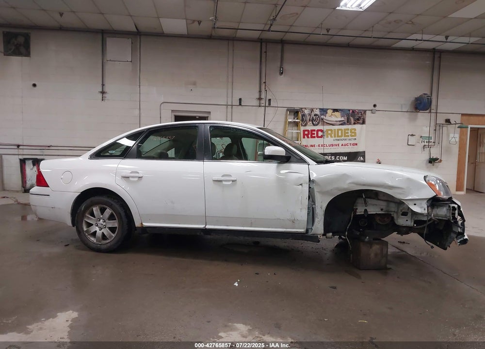 2006 FORD FIVE HUNDRED SEL VIN: 1FAFP27176G180843