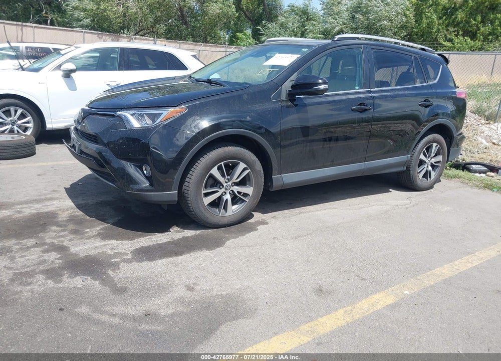 2018 TOYOTA RAV4 VIN: 2T3RFREV0JW716764