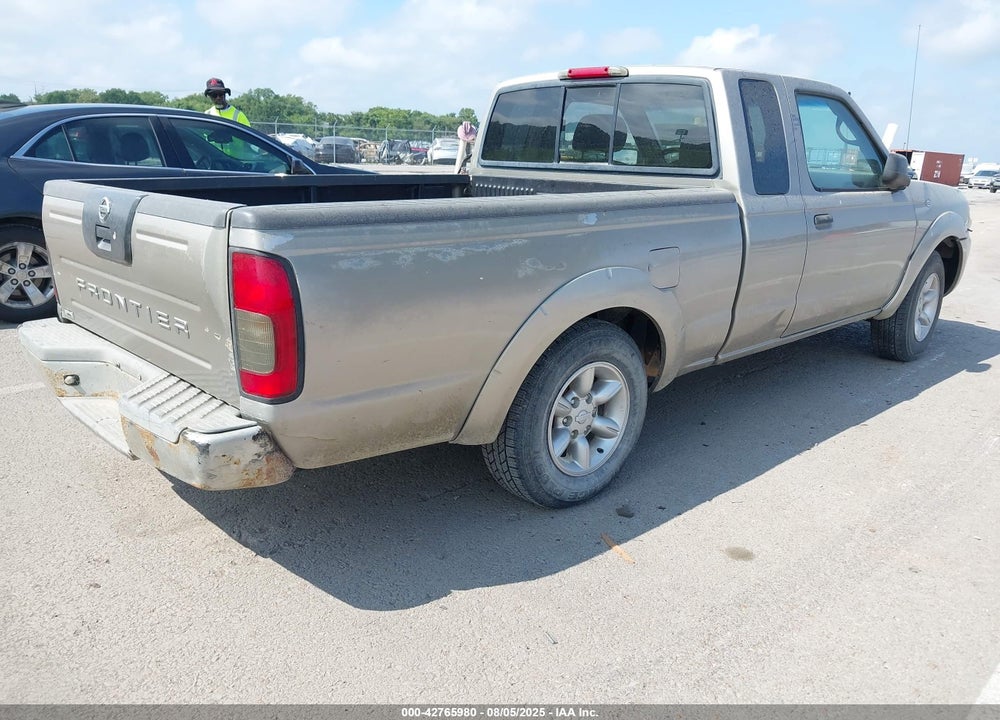 2004 NISSAN FRONTIER XE VIN: 1N6DD26T34C470334