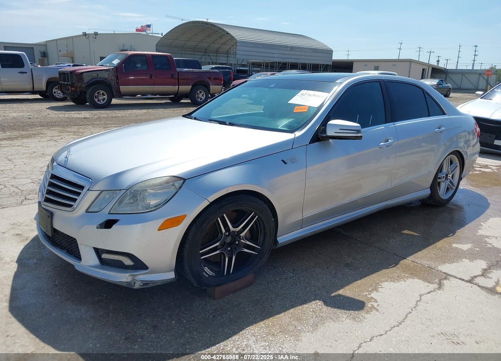 2011 MERCEDES-BENZ E 550 VIN: WDDHF7CB7BA417528