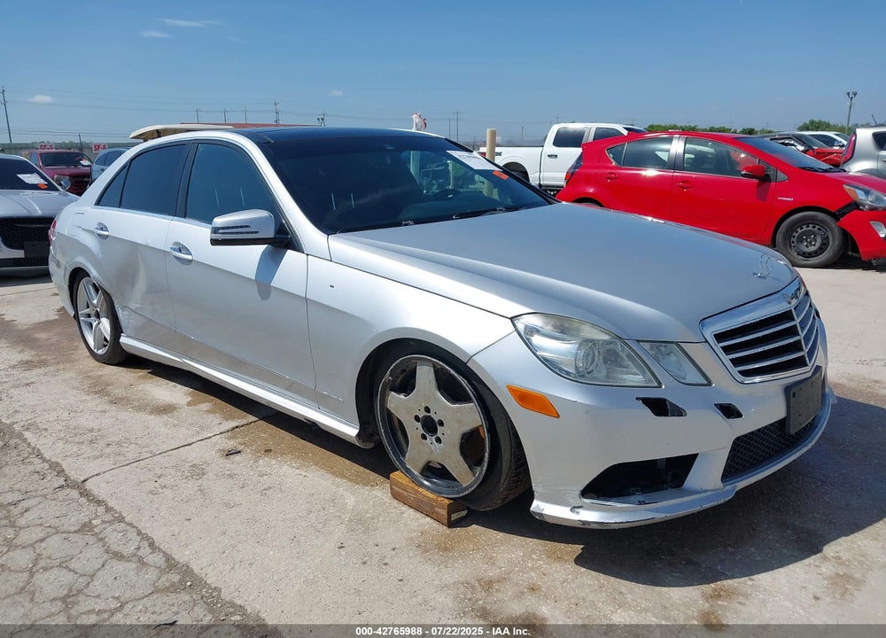 2011 MERCEDES-BENZ E 550 VIN: WDDHF7CB7BA417528