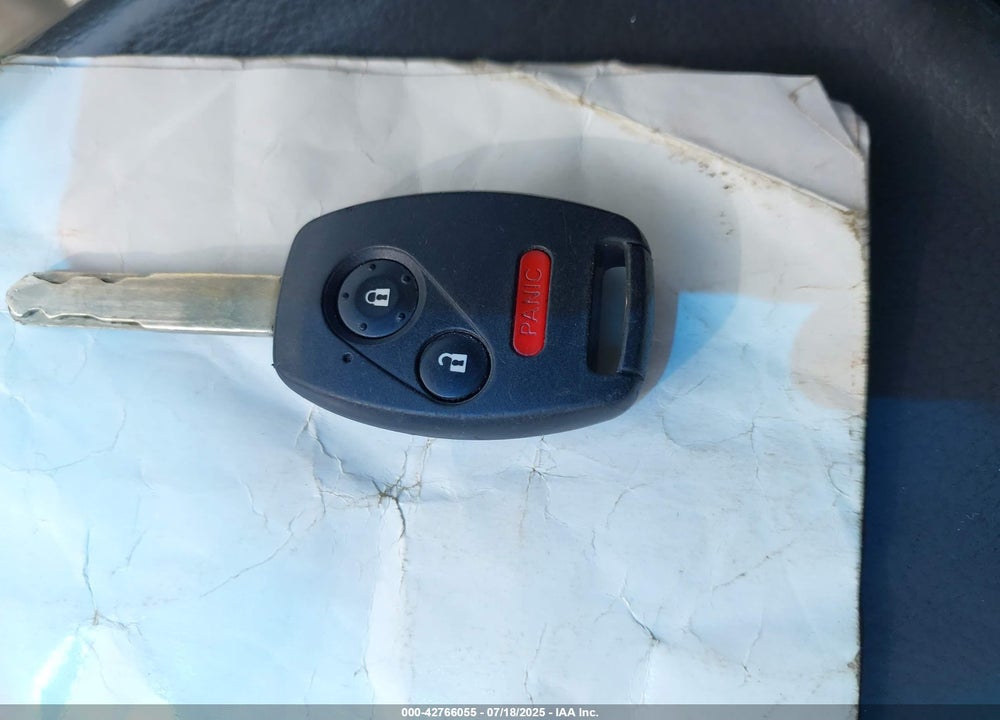 2006 HONDA PILOT VIN: 2HKYF18576H500983