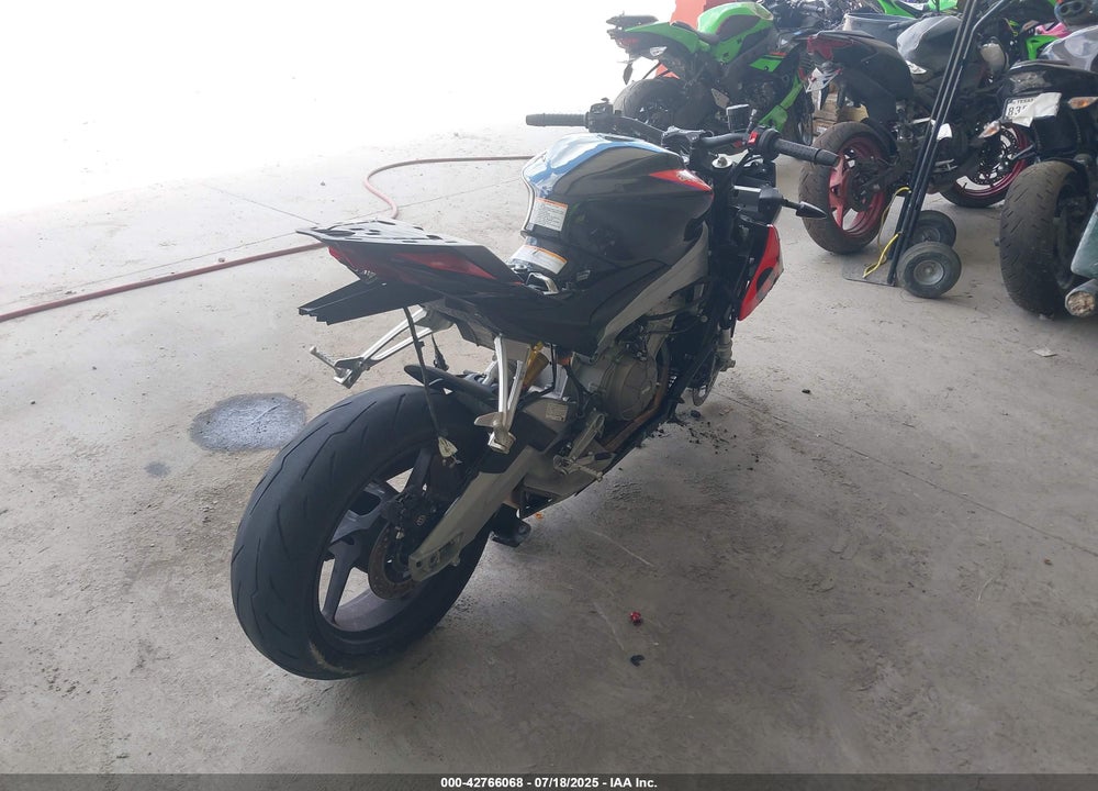 2023 APRILIA TUONO 660 FACTORY VIN: ZD4KSUM00PS000720