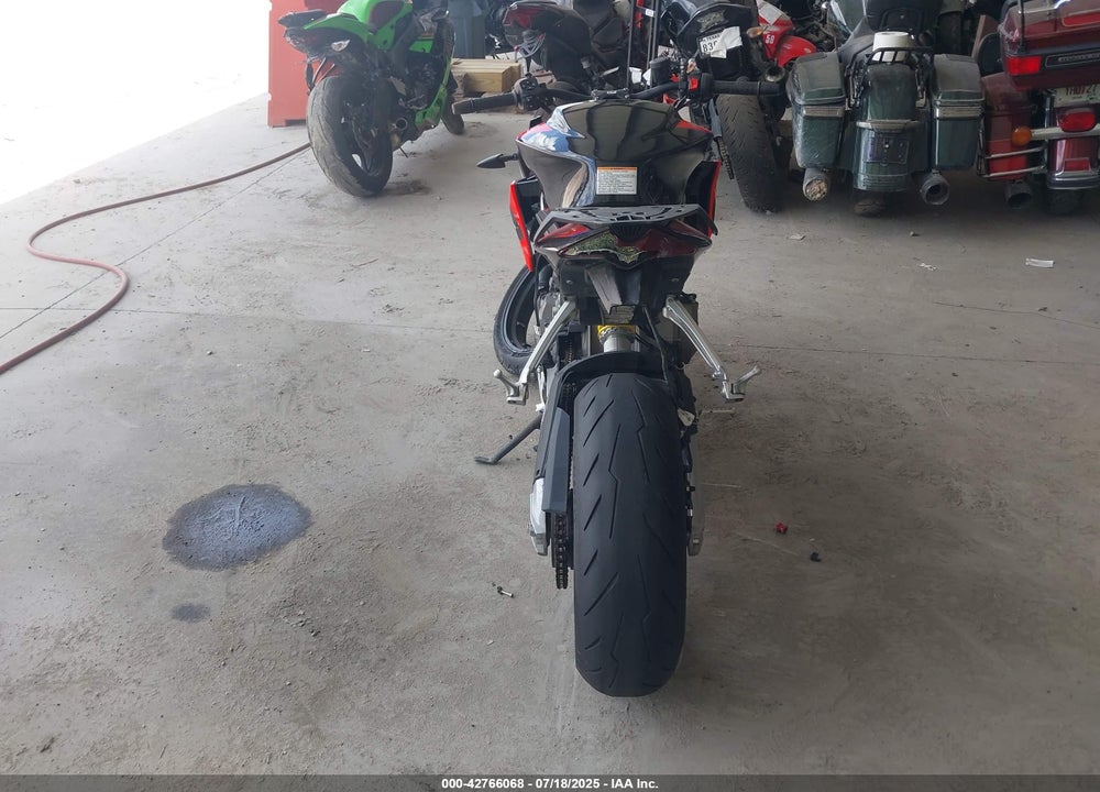 2023 APRILIA TUONO 660 FACTORY VIN: ZD4KSUM00PS000720