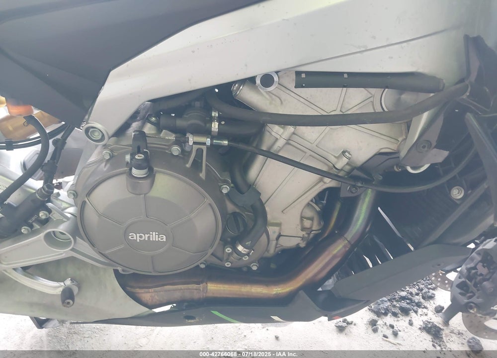2023 APRILIA TUONO 660 FACTORY VIN: ZD4KSUM00PS000720