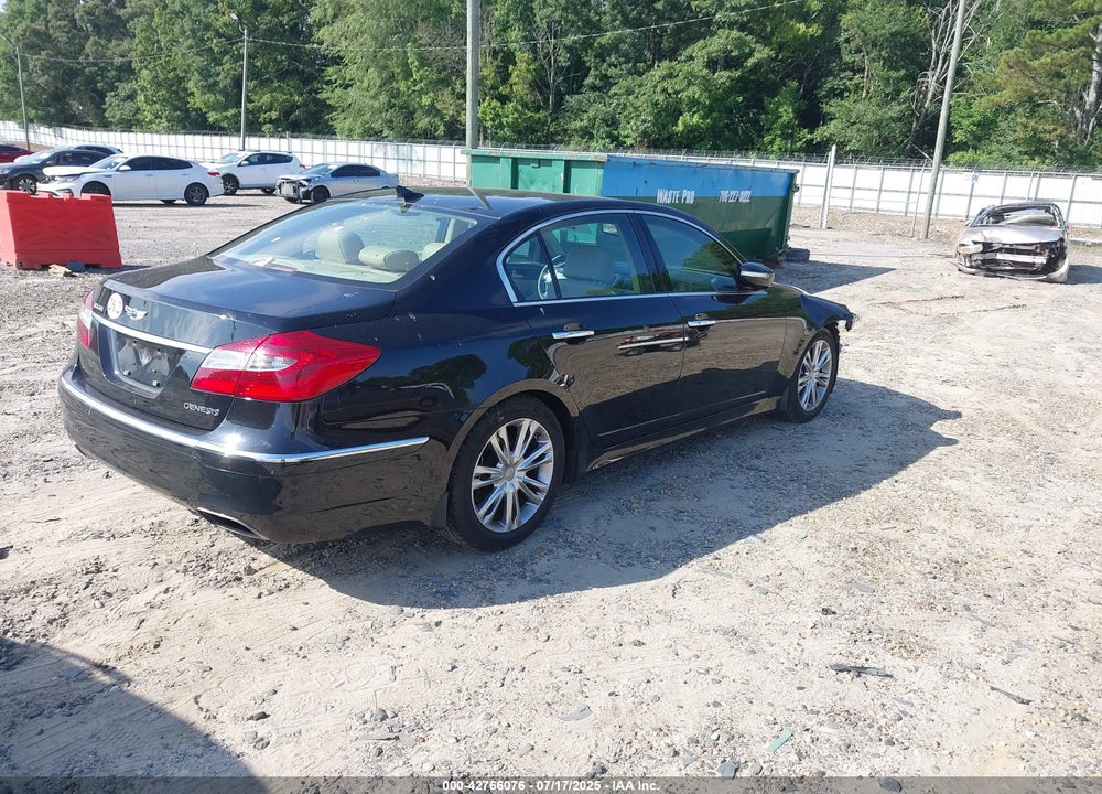 2013 HYUNDAI GENESIS VIN: KMHGC4DD9DU253774