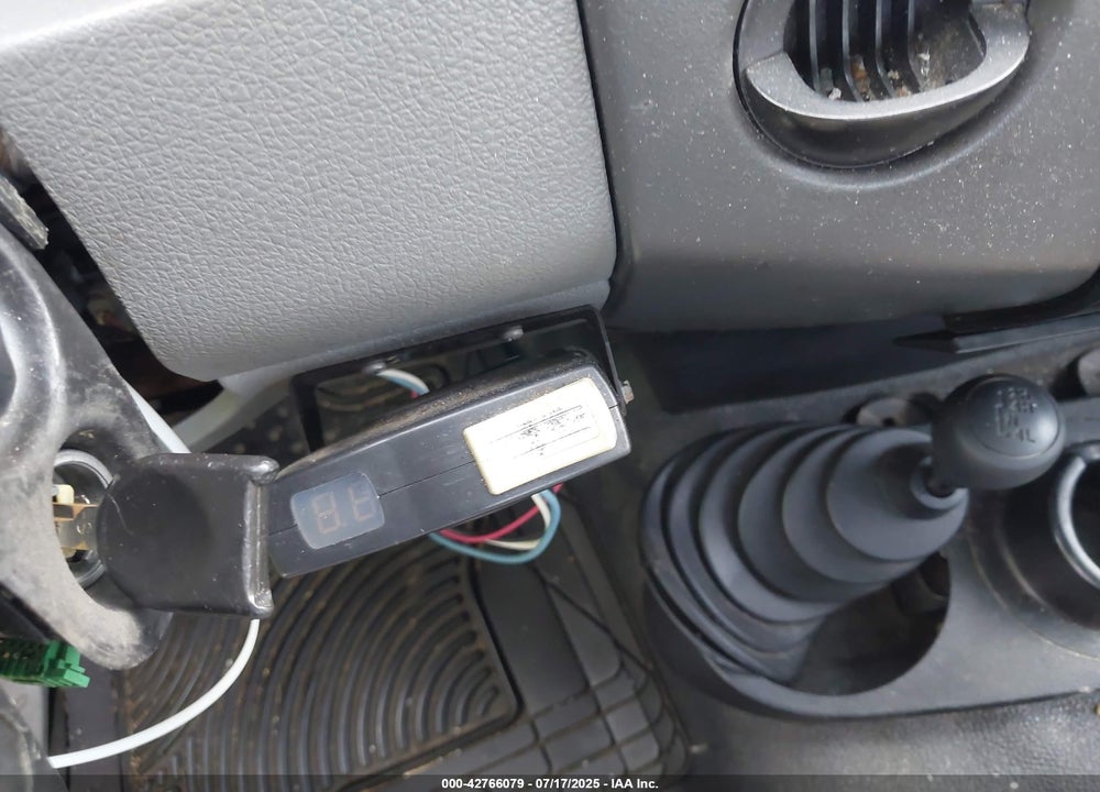 2007 FORD F-150 VIN: 1FTRF14W37NA72172