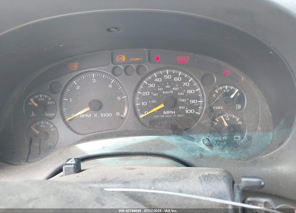 2001 GMC JIMMY SLE VIN: 1GKDT13W512139808