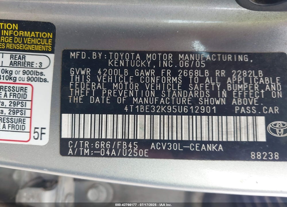 2005 TOYOTA CAMRY LE VIN: 4T1BE32K95U612901
