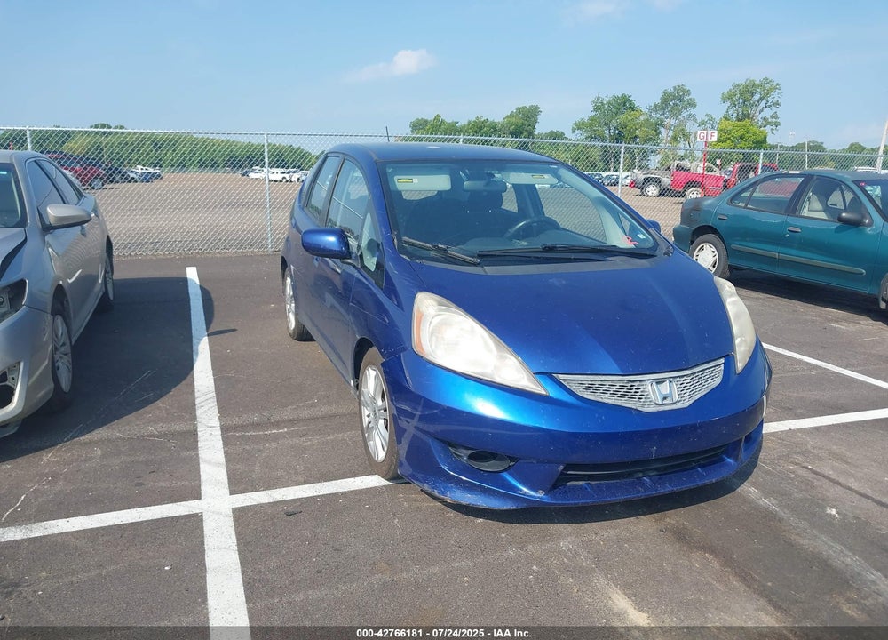 2010 HONDA FIT SPORT VIN: JHMGE8H47AC025403