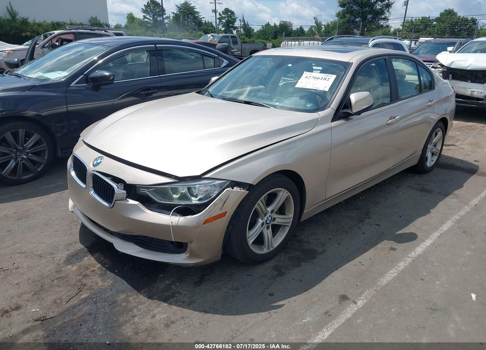 2013 BMW 3 SERIES VIN: WBA3C1C55DK104136