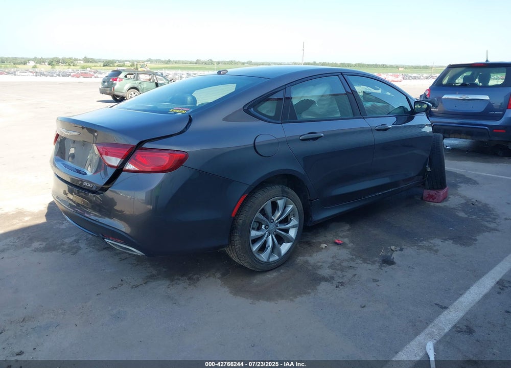 2015 CHRYSLER 200 VIN: 1C3CCCBB7FN719329