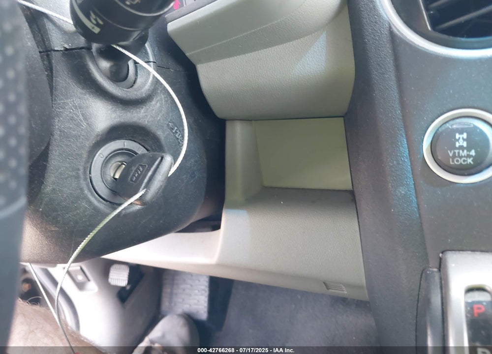 2012 HONDA PILOT VIN: 5FNYF4H29CB036774
