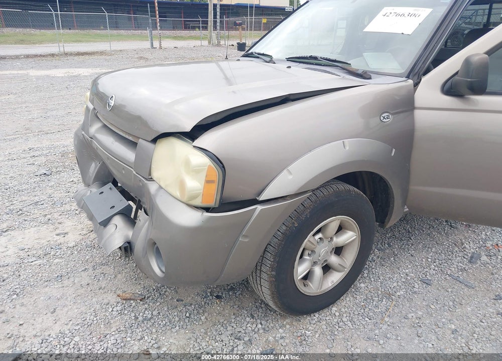 2004 NISSAN FRONTIER XE VIN: 1N6DD26T64C458310