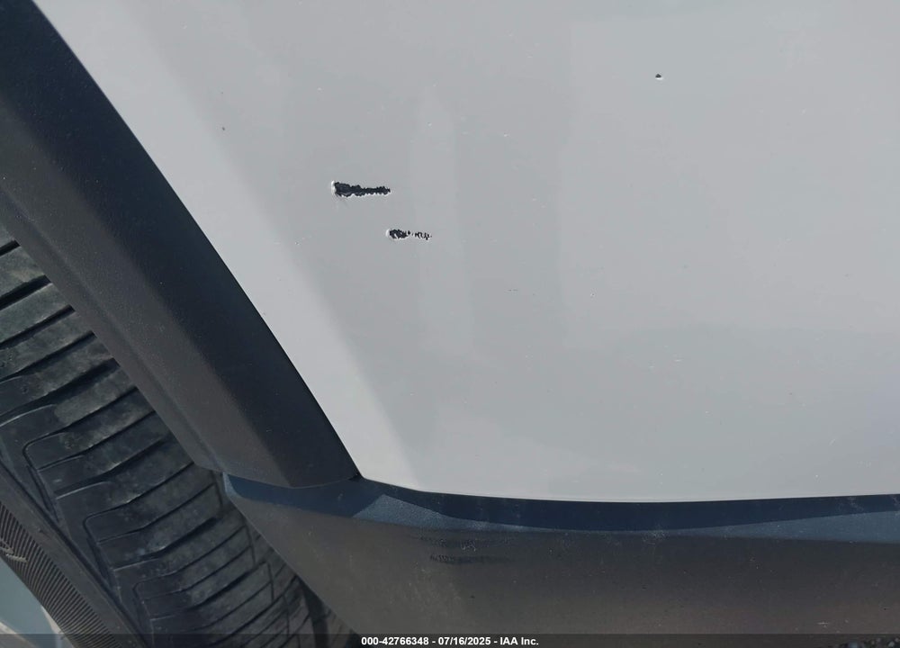 2011 GMC ACADIA VIN: 1GKKVRED1BJ290132
