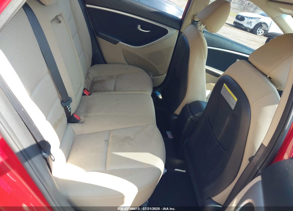 2014 HYUNDAI ELANTRA GT VIN: KMHD35LHXEU203920