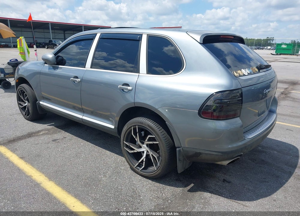2004 PORSCHE CAYENNE S VIN: WP1AB29P94LA62588