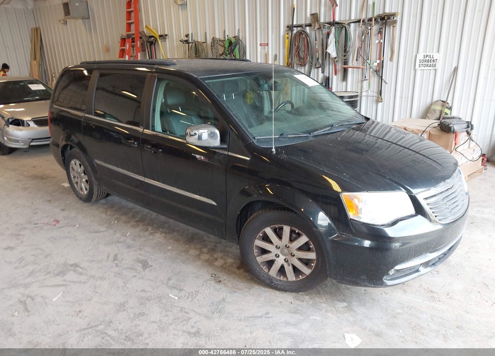 2011 CHRYSLER TOWN & COUNTRY VIN: 2A4RR8DG7BR676256