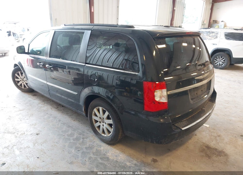 2011 CHRYSLER TOWN & COUNTRY VIN: 2A4RR8DG7BR676256