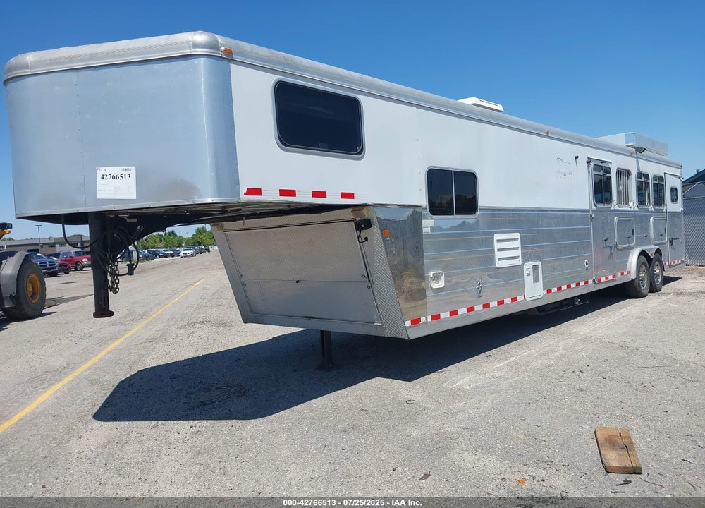 2006 LOGAN HORSE TRAILER VIN: 5N5HX41236A003297