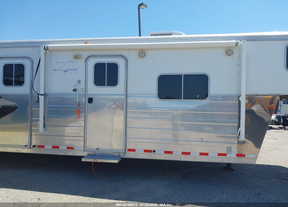 2006 LOGAN HORSE TRAILER VIN: 5N5HX41236A003297