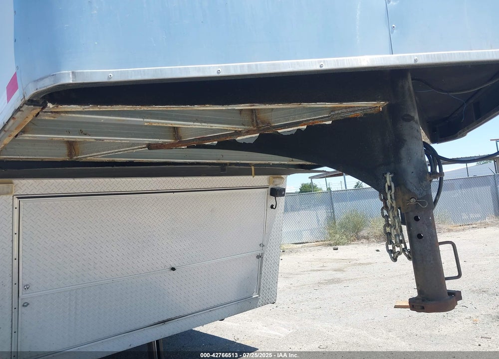 2006 LOGAN HORSE TRAILER VIN: 5N5HX41236A003297