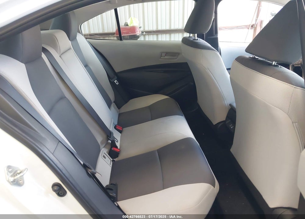 2024 TOYOTA COROLLA VIN: JTDBCMFE4R3047263