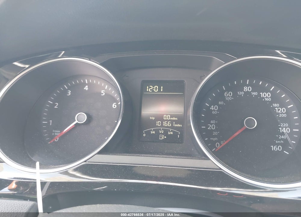 2015 VOLKSWAGEN JETTA VIN: 3VWL17AJ7FM307632