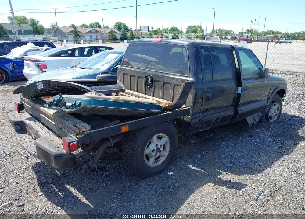 2004 CHEVROLET S-10 LS VIN: 1GCDT13X54K151224