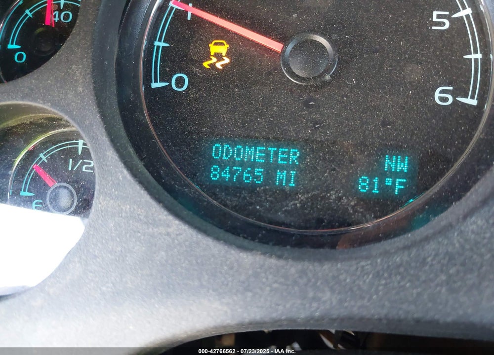 2013 CHEVROLET TAHOE VIN: 1GNSKBE07DR364626