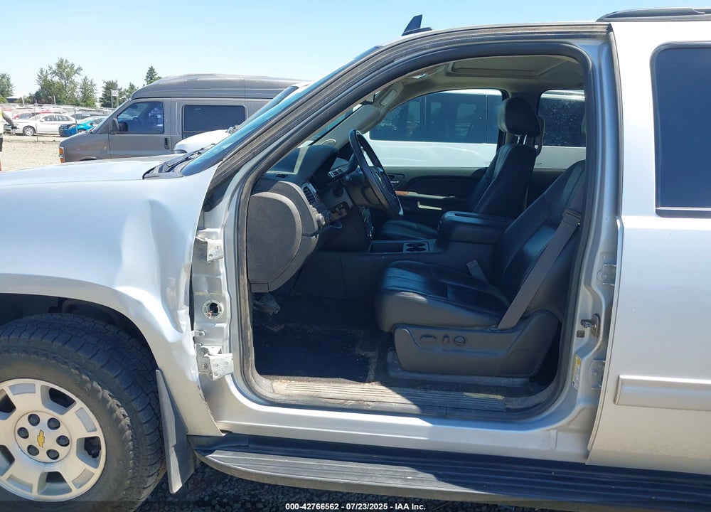 2013 CHEVROLET TAHOE VIN: 1GNSKBE07DR364626