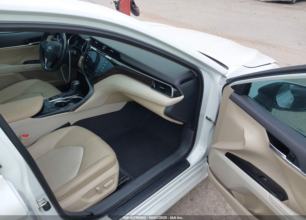 2020 TOYOTA CAMRY VIN: 4T1F11AK6LU303872