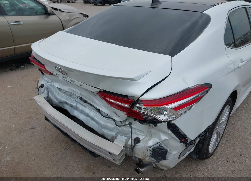 2020 TOYOTA CAMRY VIN: 4T1F11AK6LU303872