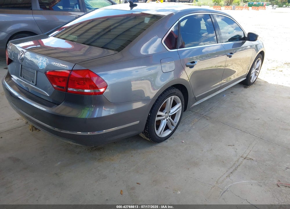 2013 VOLKSWAGEN PASSAT 2.0L TDI SEL PREMIUM VIN: 1VWCN7A3XDC098035