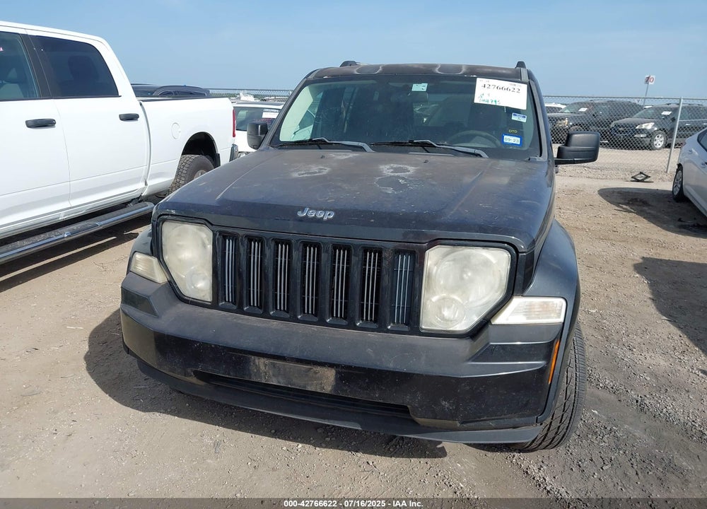 2009 JEEP LIBERTY VIN: 1J8GP28K79W552805