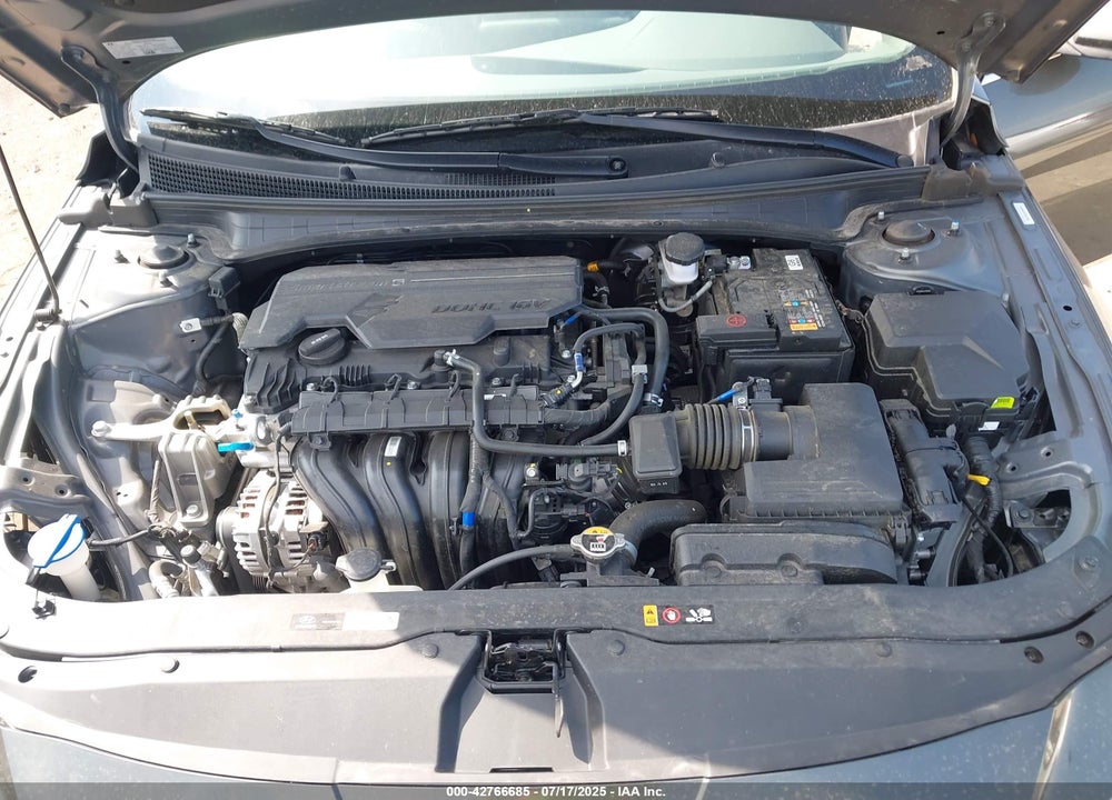 2025 HYUNDAI ELANTRA VIN: KMHLS4DG3SU906575