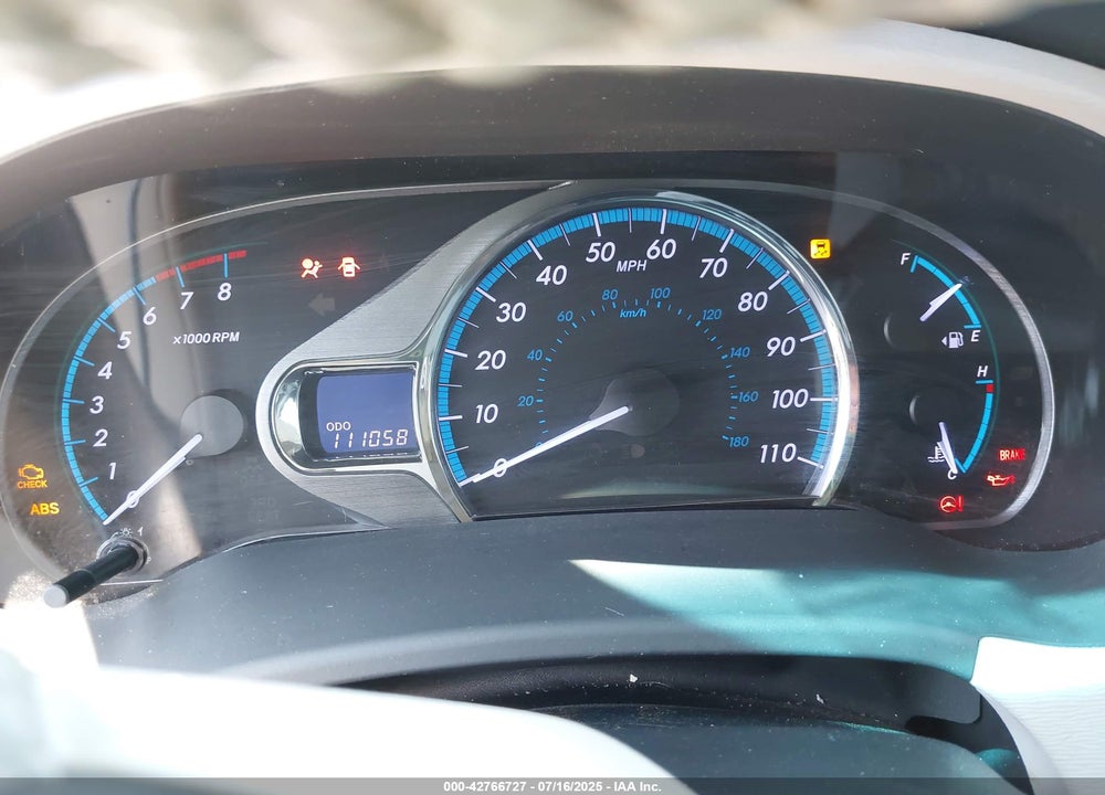 2012 TOYOTA SIENNA XLE V6 8 PASSENGER VIN: 5TDYK3DC4CS270336