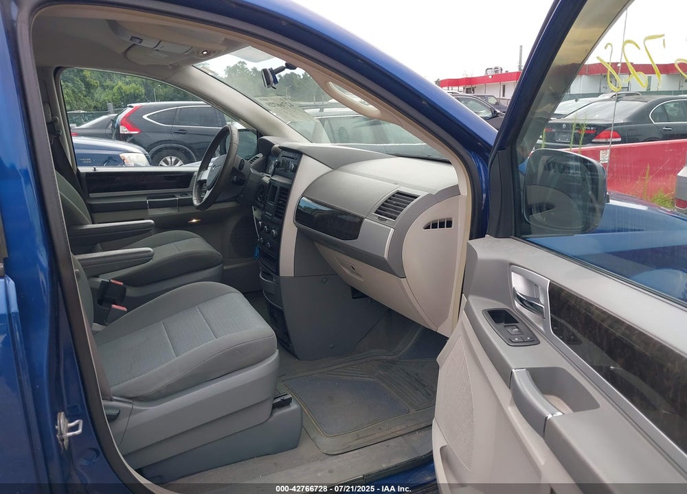 2010 DODGE GRAND CARAVAN SXT VIN: 2D4RN5DX0AR147541