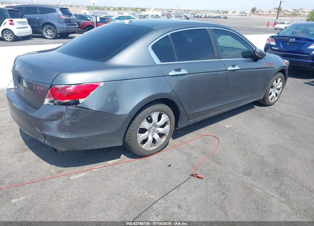 2008 HONDA ACCORD VIN: 1HGCP36878A024522