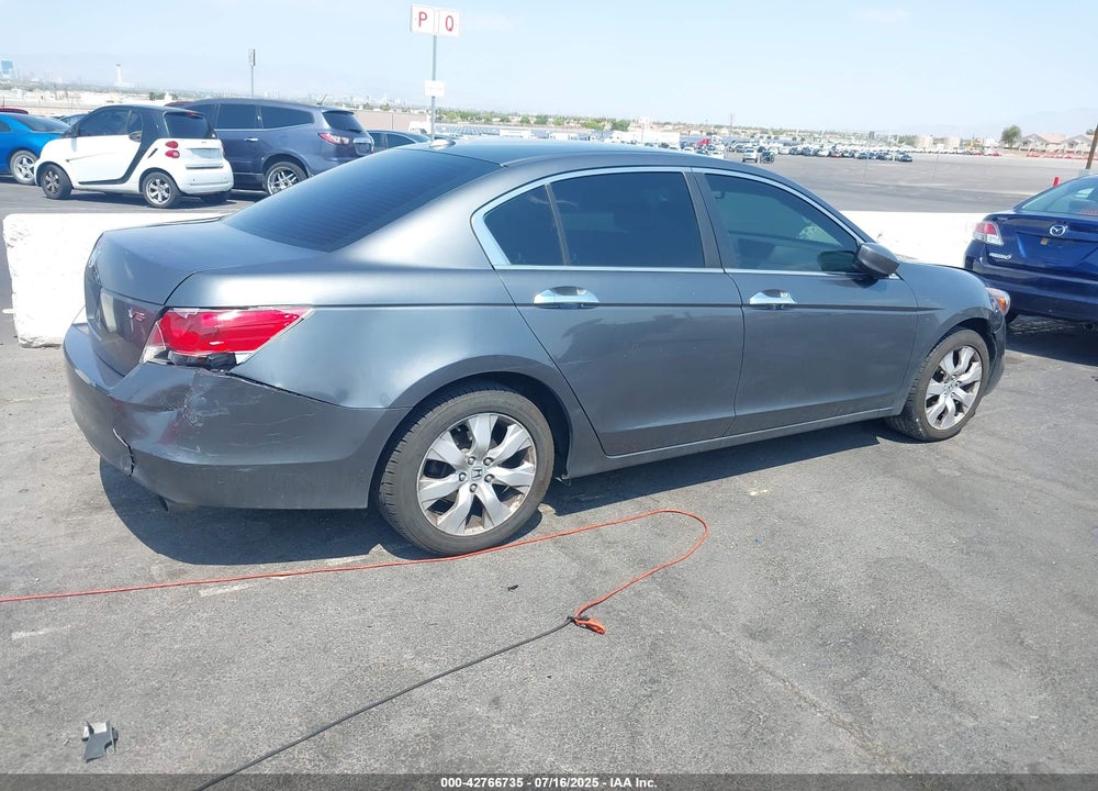 2008 HONDA ACCORD VIN: 1HGCP36878A024522